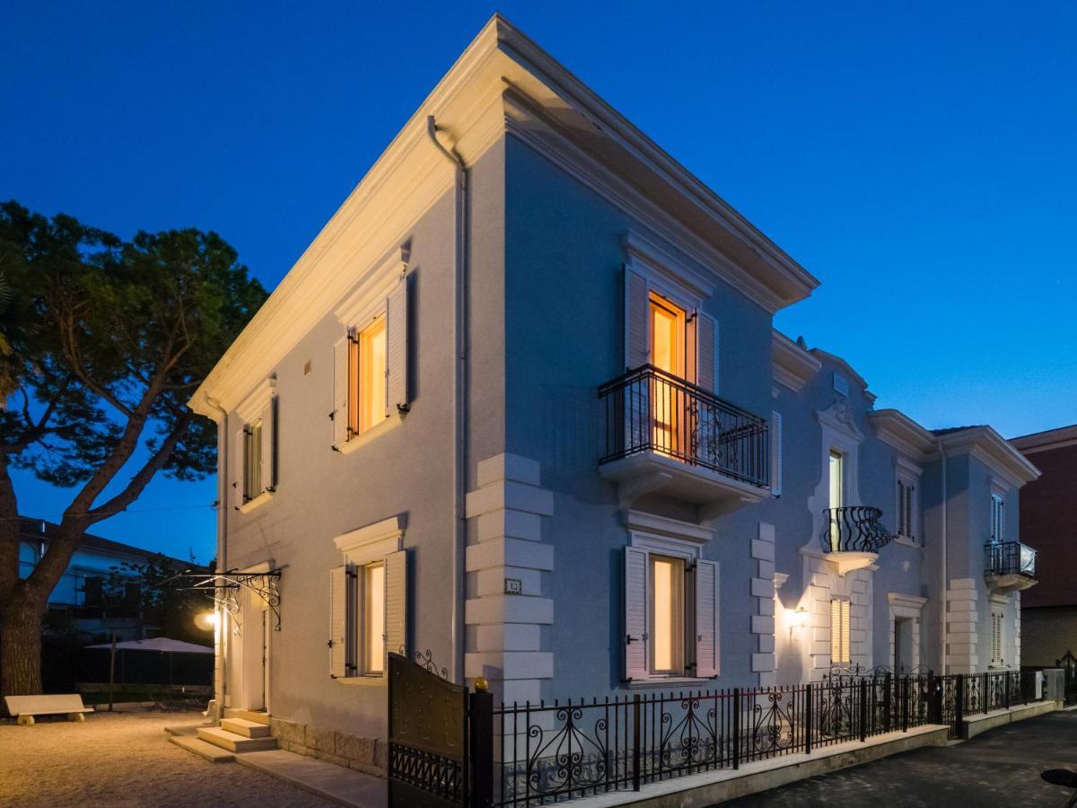 B&B Villa Tozza Senigallia Exterior foto